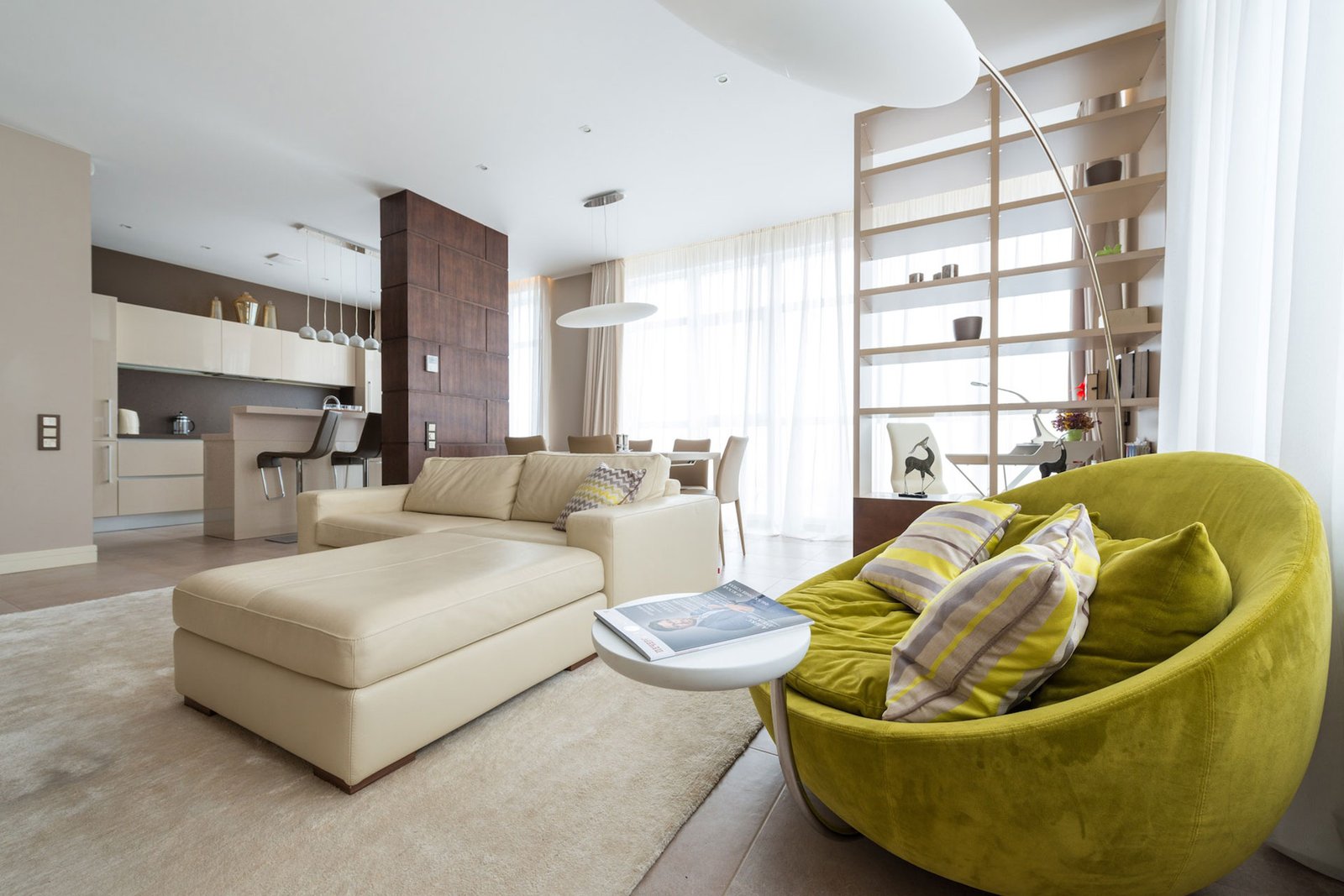 Cozy carpet flooring in a living room by Grand Remodeling Center in Spring, TX